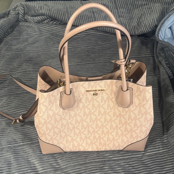 Michael Kors Handbags - Michael Kors Blush Satchel Bag